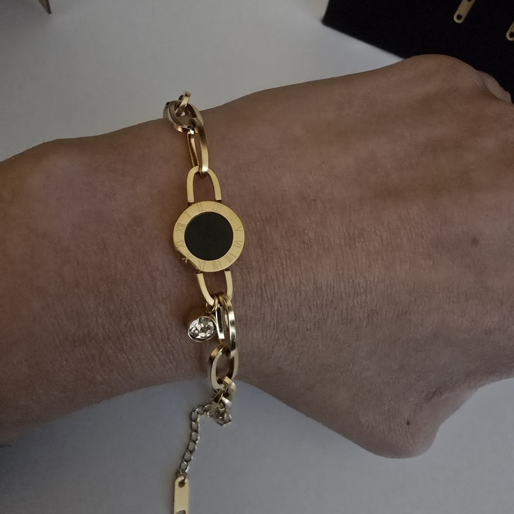 SS Elegant Gold and Black Bracelet